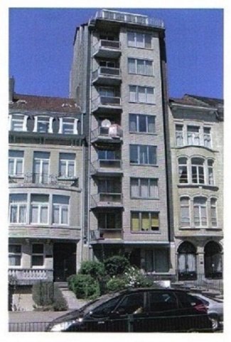 apartmentbuilding.jpg